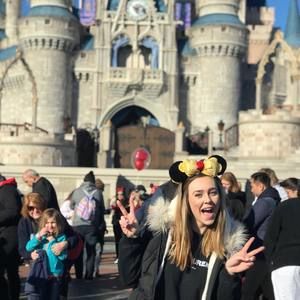 Meet your Posher, Cady